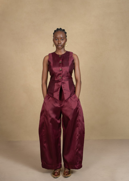 Barrel leg Pant in Wine Silk