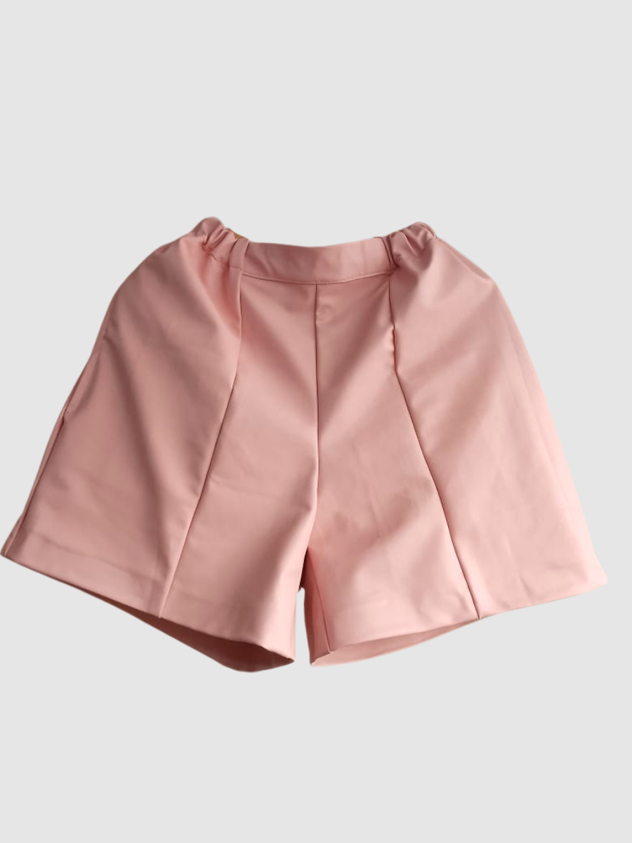 Loose shorts in Pink Leather (UK10)